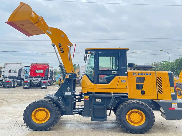 Xe máy xúc lật LaiGong WL926 gầu 0.9m3